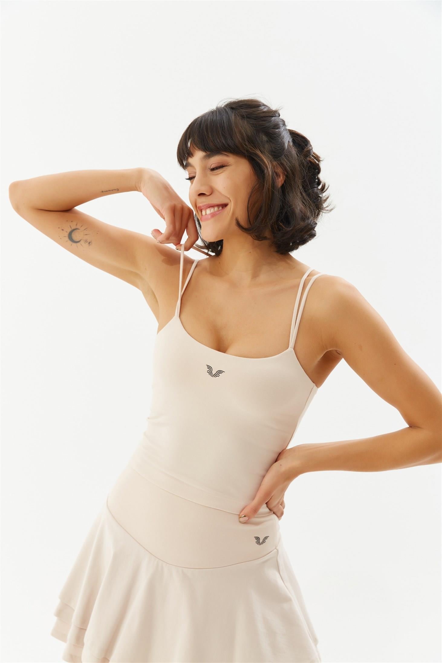 Women's Strappy Cami Crop-Top