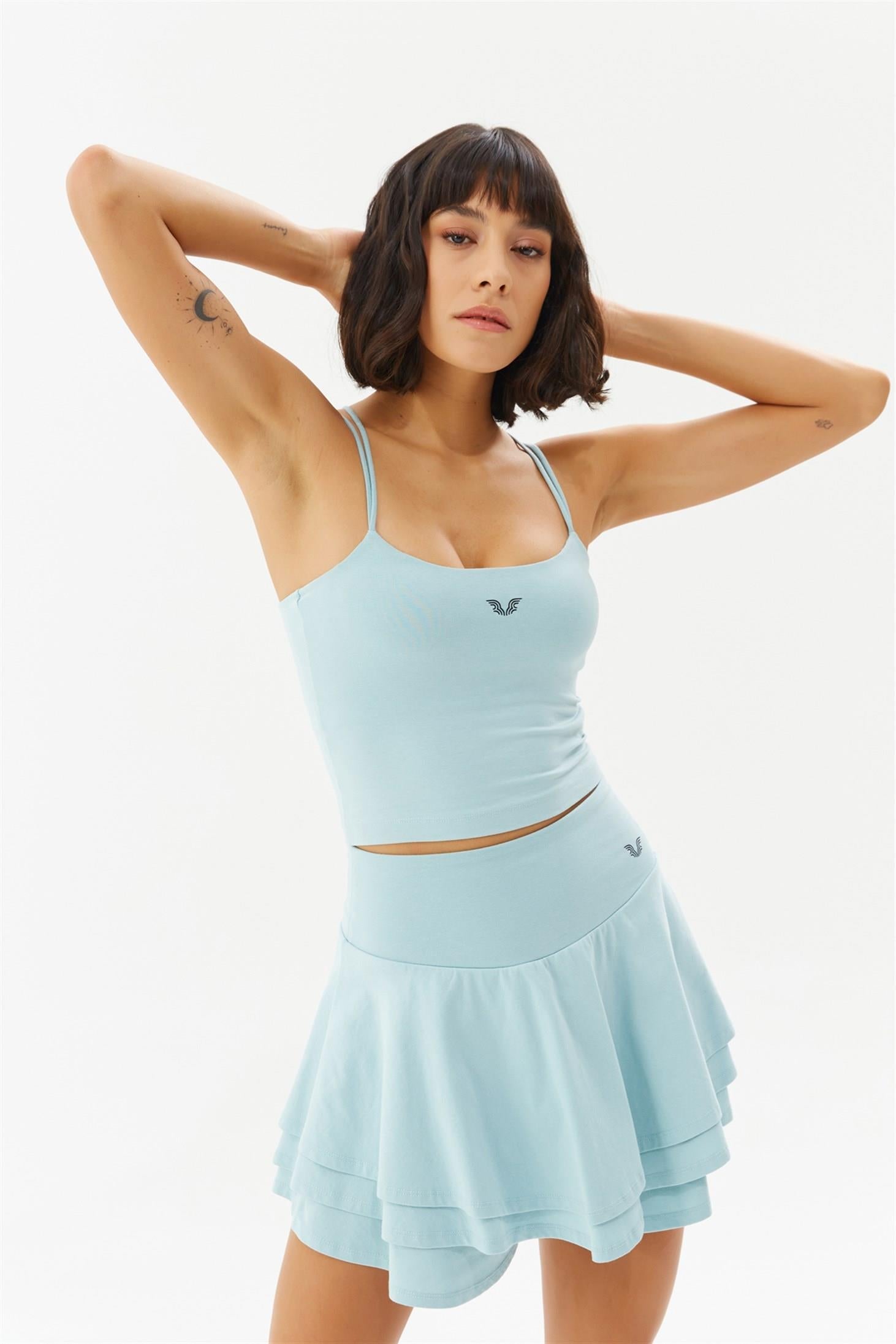 Women's Strappy Cami Crop-Top