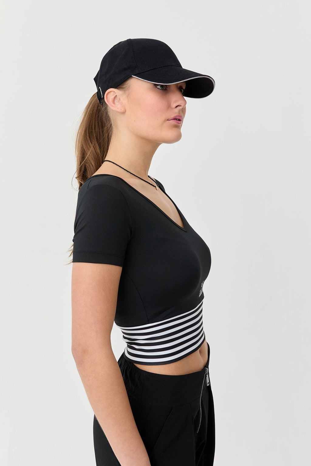 Women's Active Crop Top