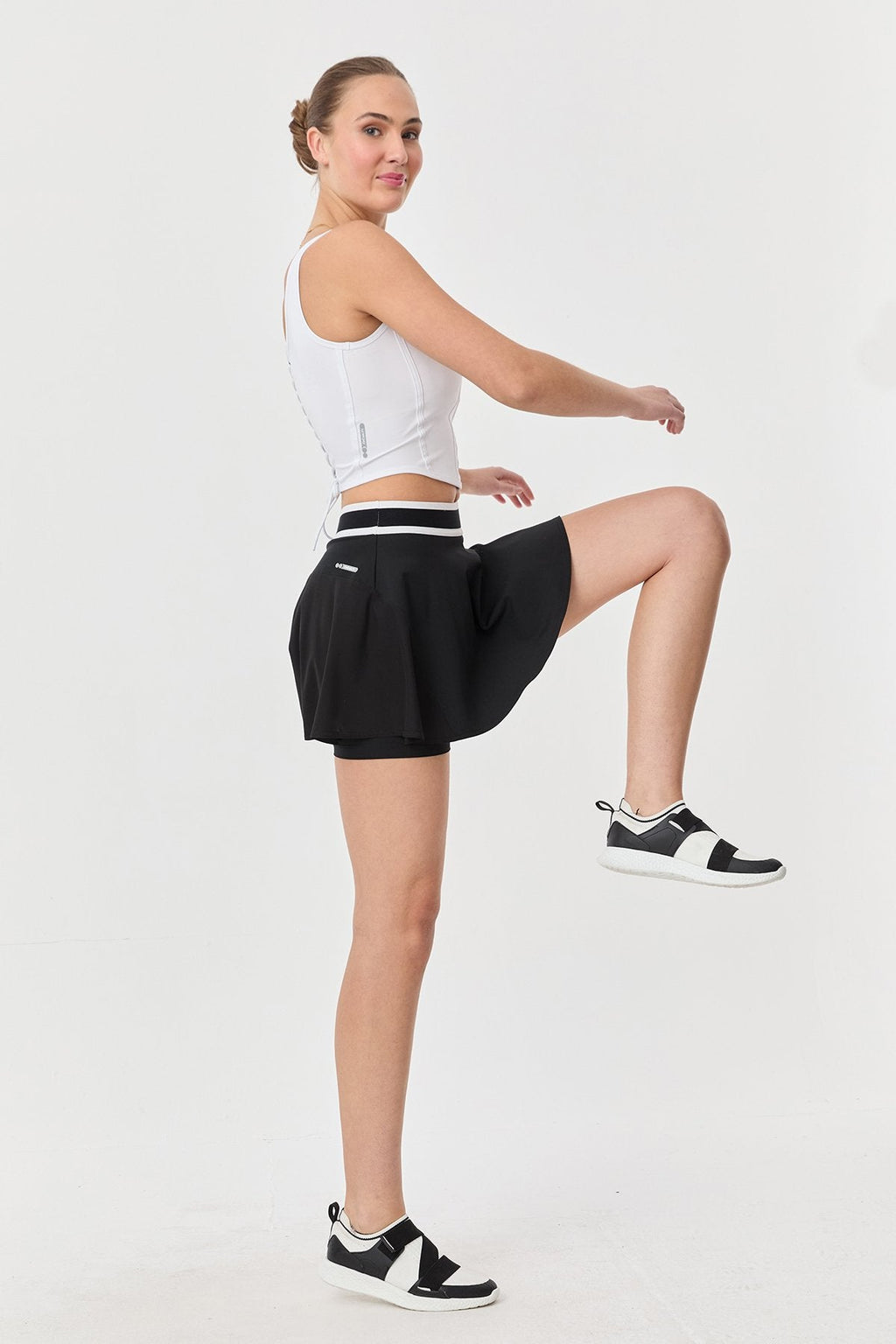 Women's Crop Athlet Wıth Strıngs On The Back