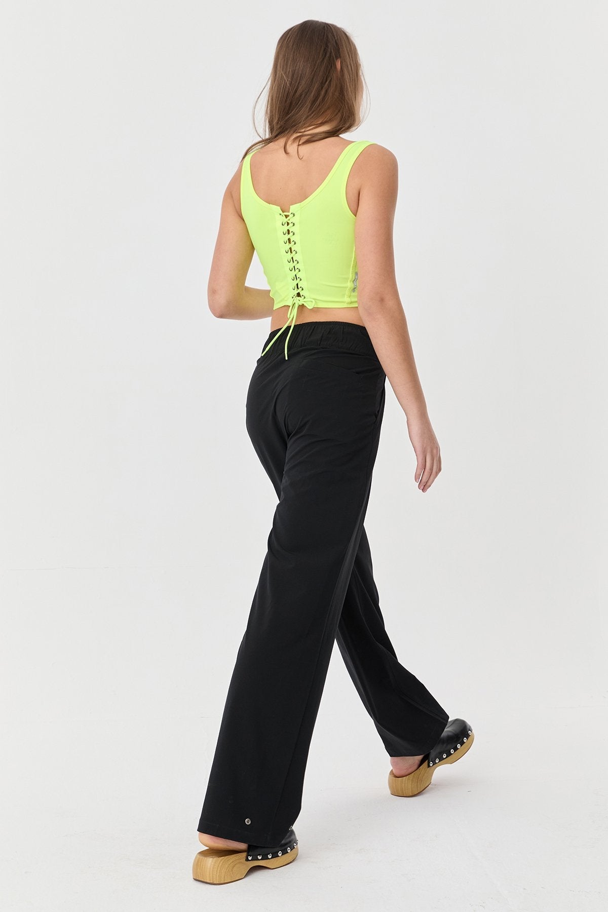 Women's Crop Athlet Wıth Strıngs On The Back