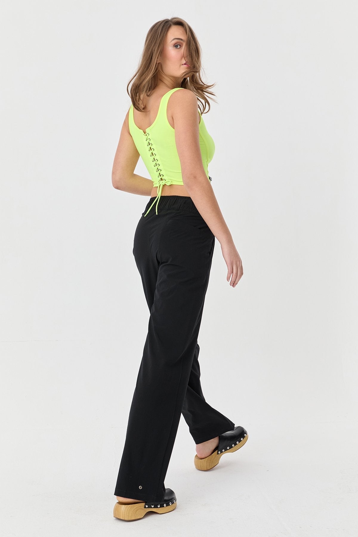 Women's Crop Athlet Wıth Strıngs On The Back