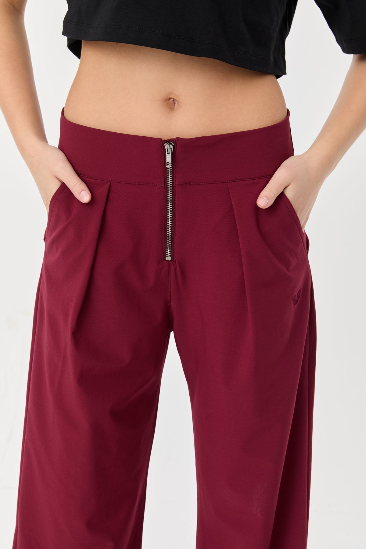 Women's Thın Lycra Woven Lıghtweıght Trousers