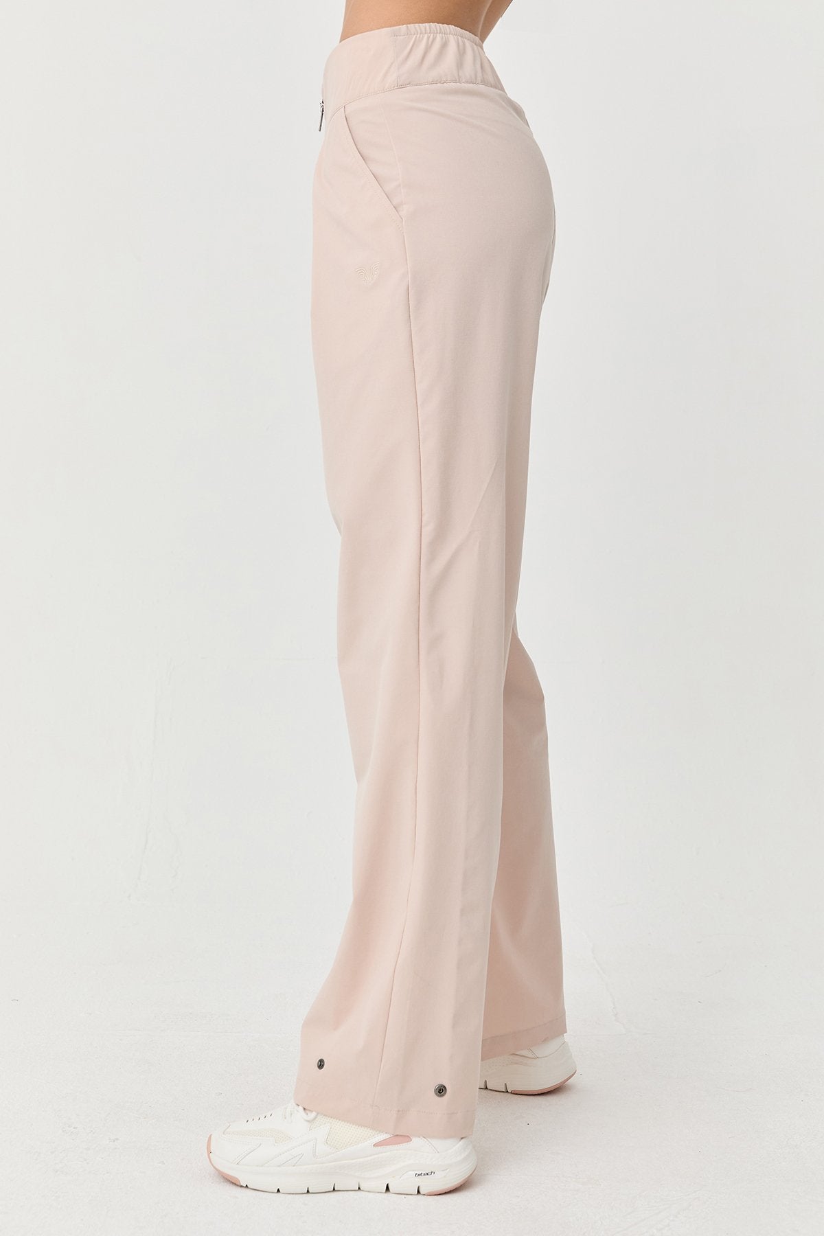 Women's Thın Lycra Woven Lıghtweıght Trousers