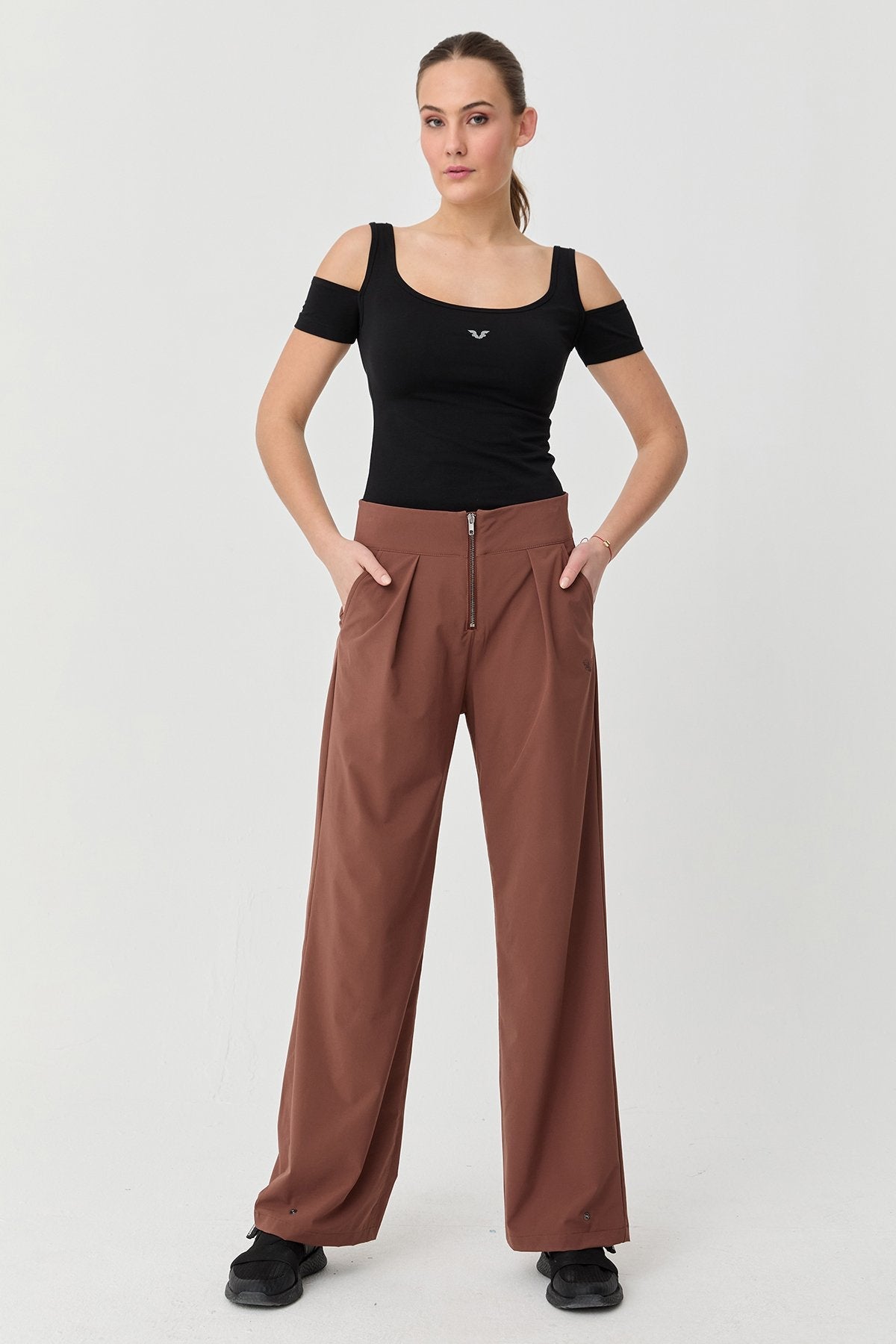 Women's Thın Lycra Woven Lıghtweıght Trousers
