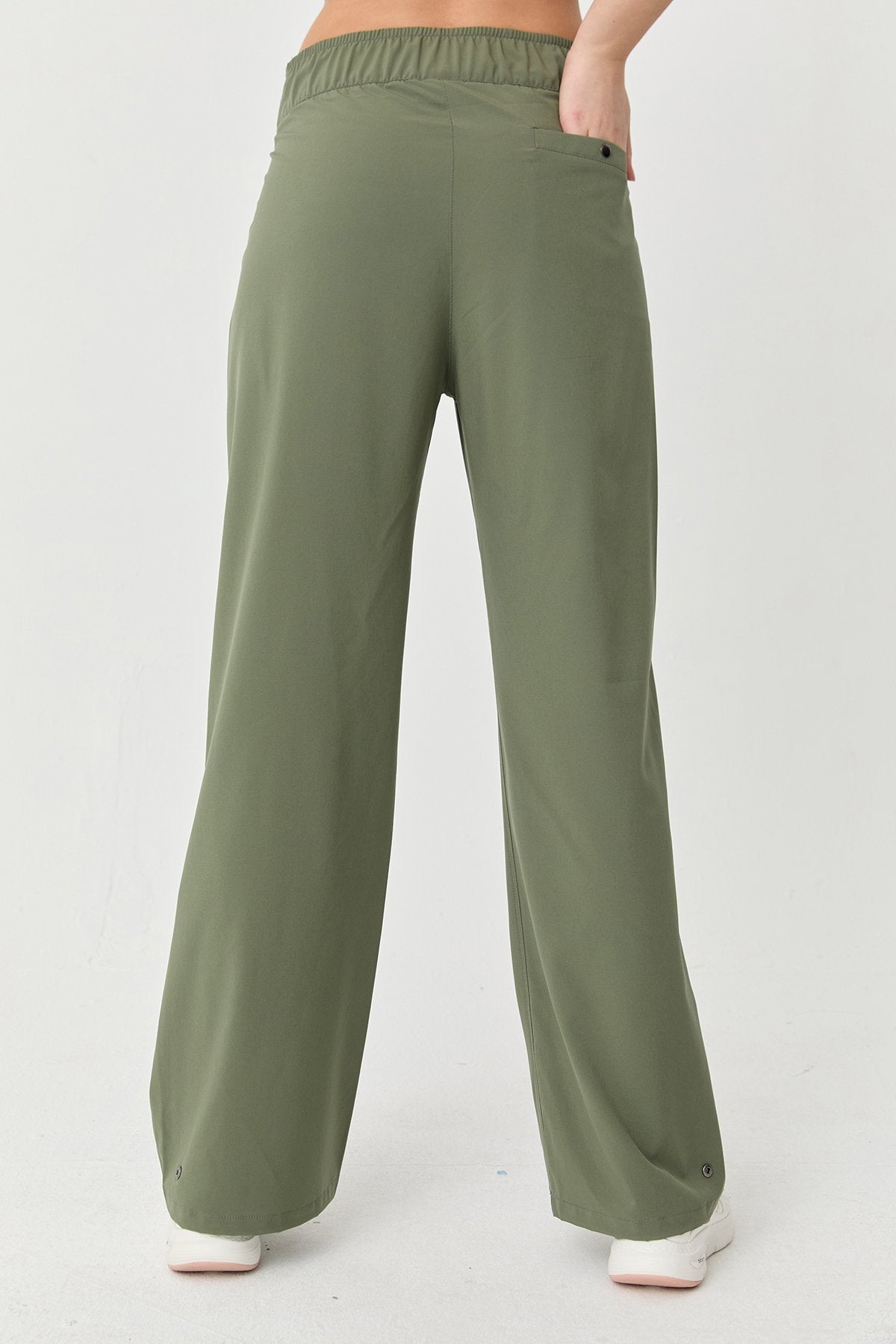 Women's Thın Lycra Woven Lıghtweıght Trousers