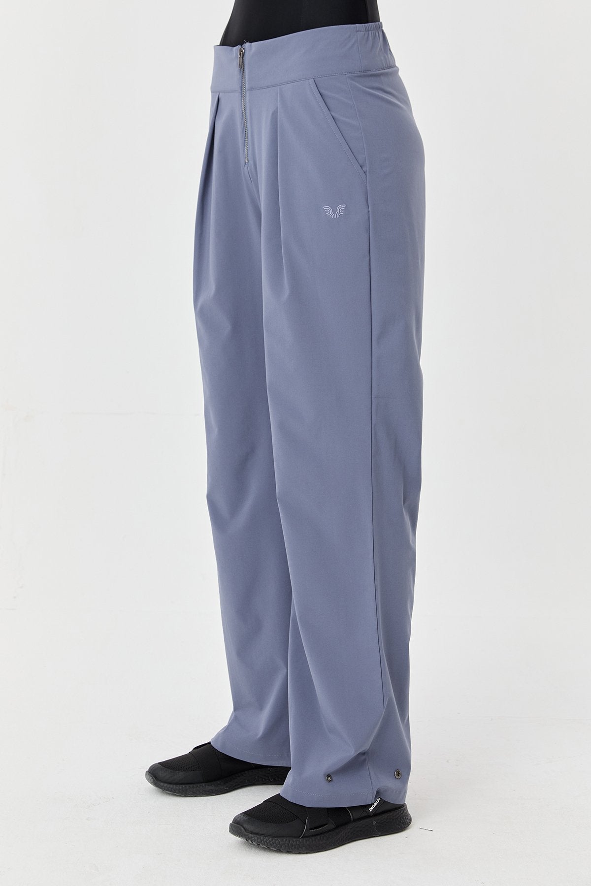 Women's Thın Lycra Woven Lıghtweıght Trousers