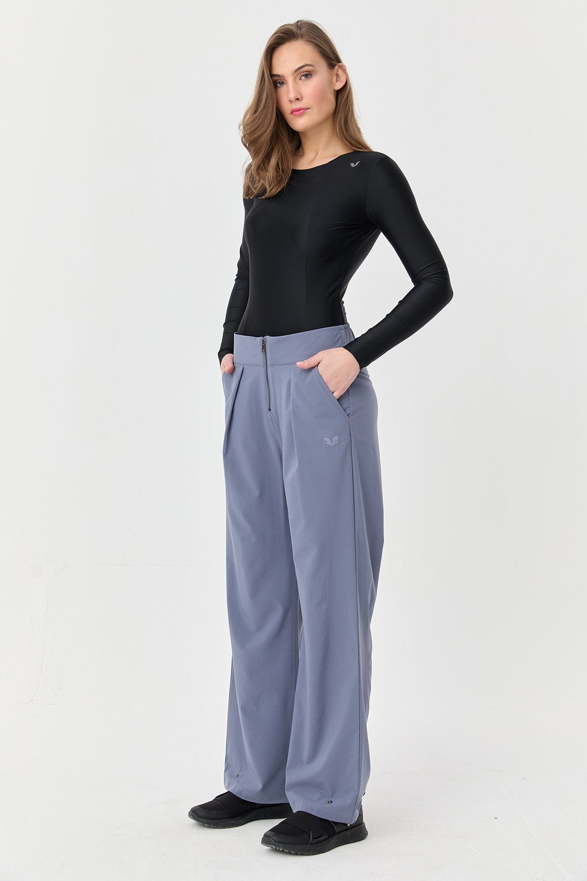 Women's Thın Lycra Woven Lıghtweıght Trousers