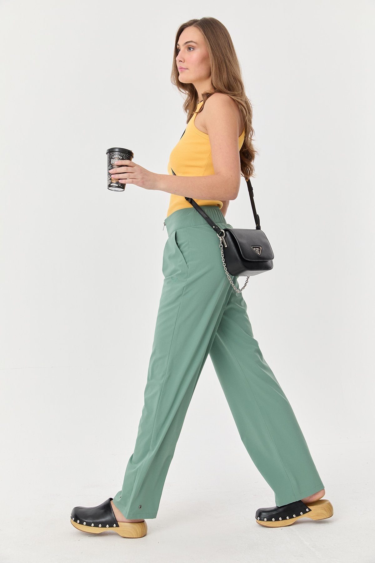 Women's Thın Lycra Woven Lıghtweıght Trousers